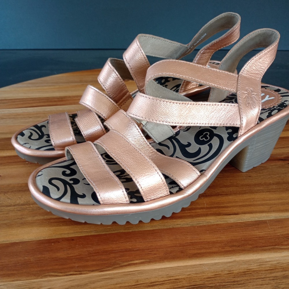 FLY London Woze Wedge Sandals Shoes Womens Sz EU 41 US 10.5 Rose Gold Champaigne